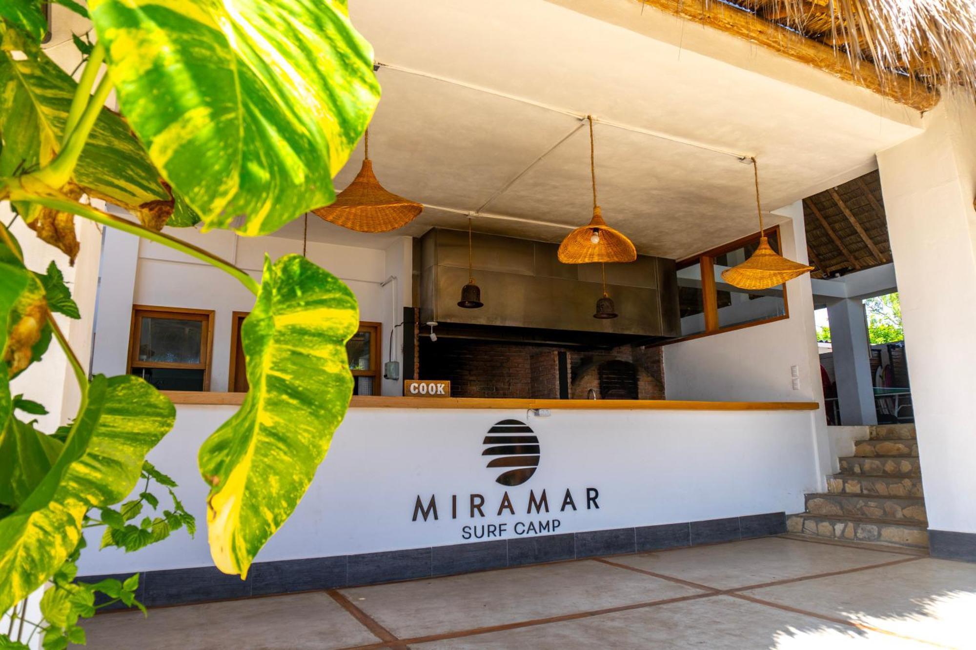 Вилла Miramar Surfcamp Пуэрто-Сандино Экстерьер фото