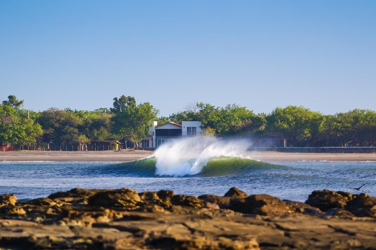 Вилла Miramar Surfcamp Пуэрто-Сандино Экстерьер фото